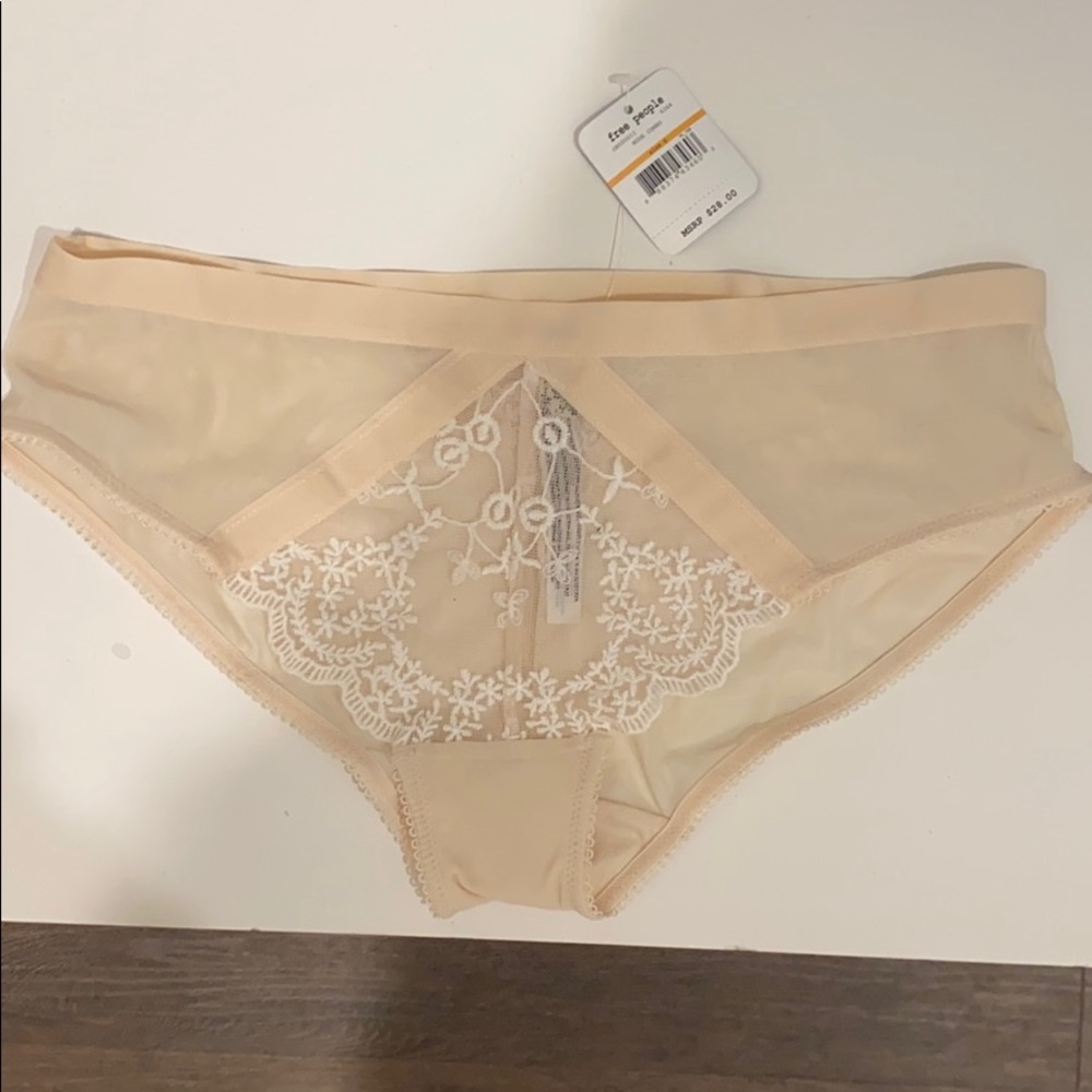 Women’s intimates